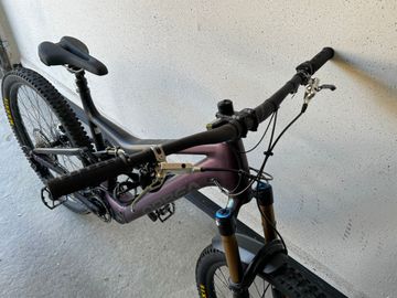 Gebrauchtes Orbea RISE H15 2022 2022 Mountainbike, Violett, 29 — Bild 8 von 17
