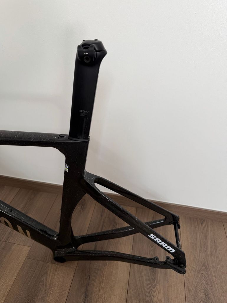 Gebrauchtes Canyon Aeroad CFR AXS 2025 Frameset 2025 Road & Gravel, Schwarz — Bild 5 von 12