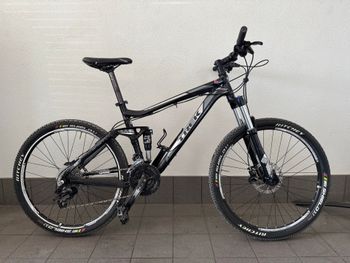 Tweedehands Trek Fuel EX 5 2012 2012 Mountainbike — afbeelding 1 van 9