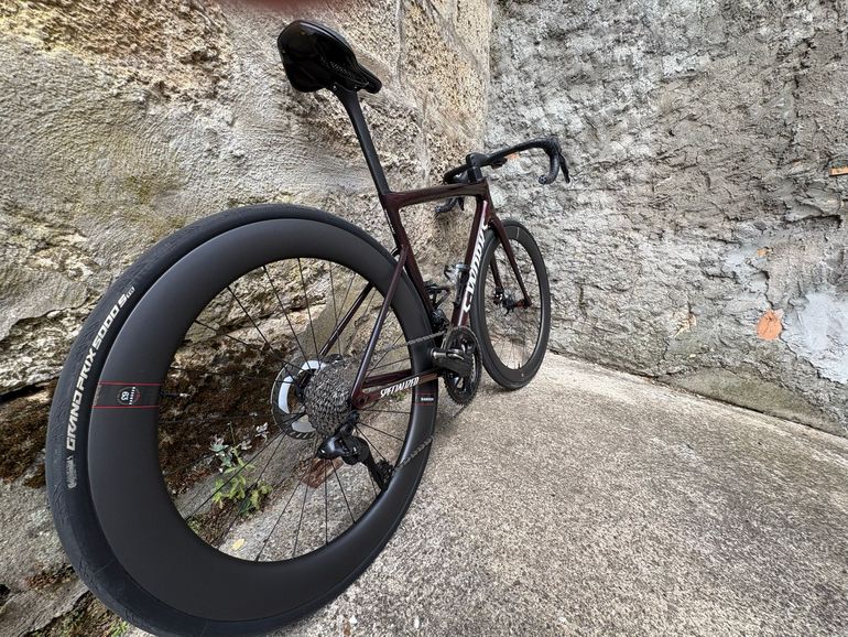 Used Sworks Custom Shimano Ultegra Di2 2025 Road & Gravel, Red — image 3 of 3