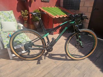 Używany Orbea Oiz Shimano Deore XT 2019 Mountainbike — zdjęcie 2 z 10