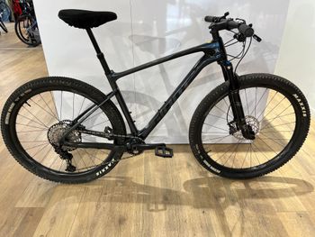 Giant XTC Advanced 29 1 2022 2022 Mountainbike usato, Nero — immagine 3 di 3