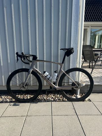 Käytetty Scott Foil RC 30 2022 2022 Road & Gravel