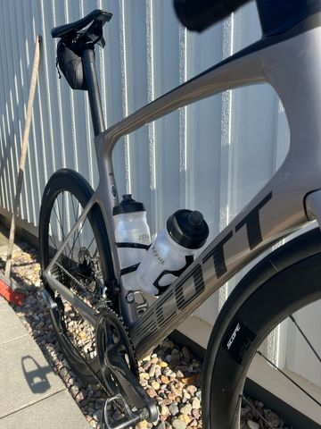Used Scott Foil RC 30 2022 2022 Road & Gravel, Light Gray — image 7 of 7