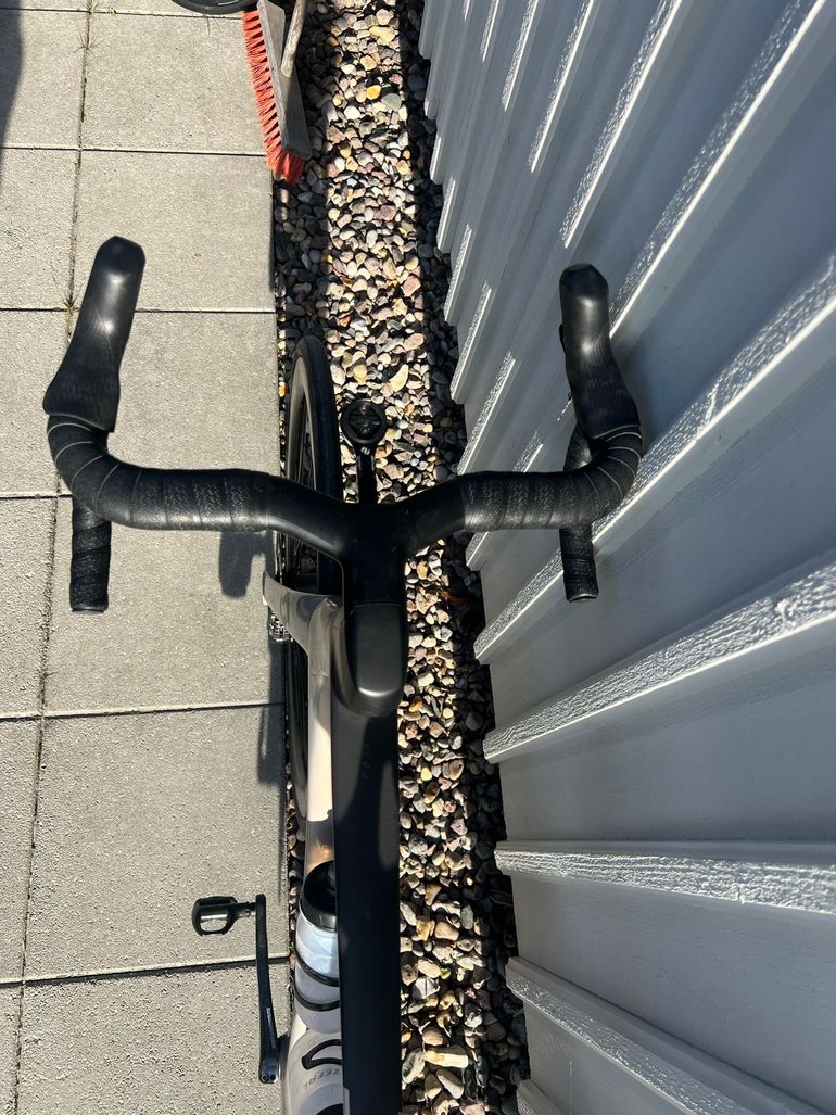 Käytetty Scott Foil RC 30 2022 2022 Road & Gravel — kuva 3 / 7