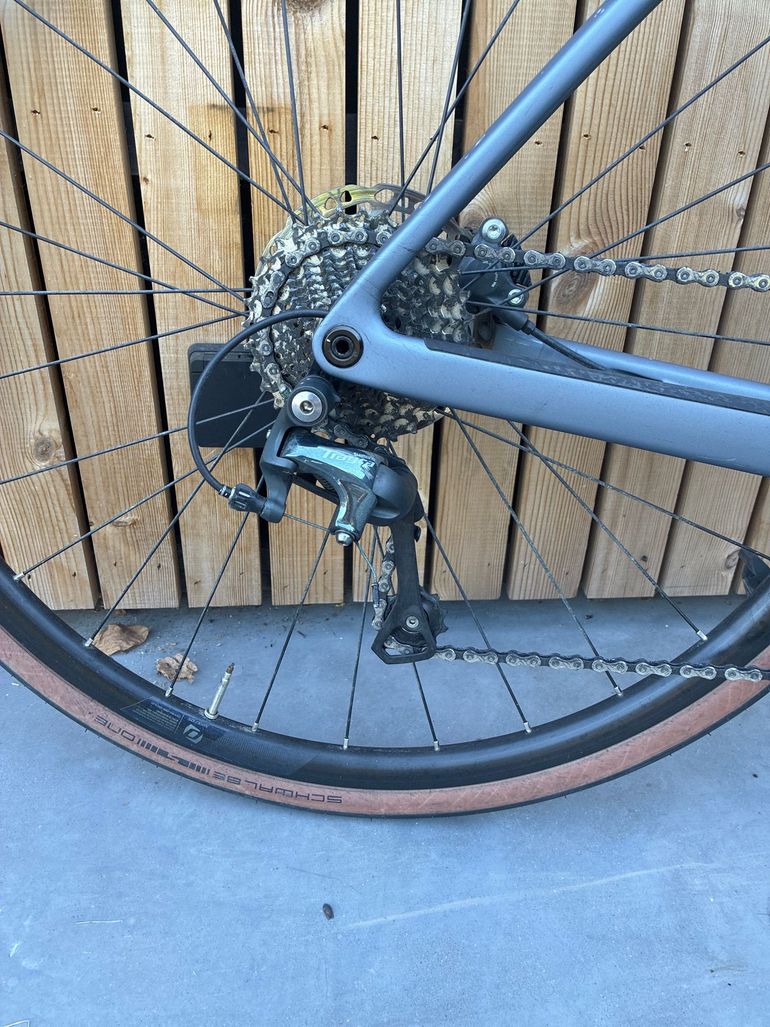 Tweedehands Scott Addict 40 2023 2023 Road & Gravel — afbeelding 4 van 7