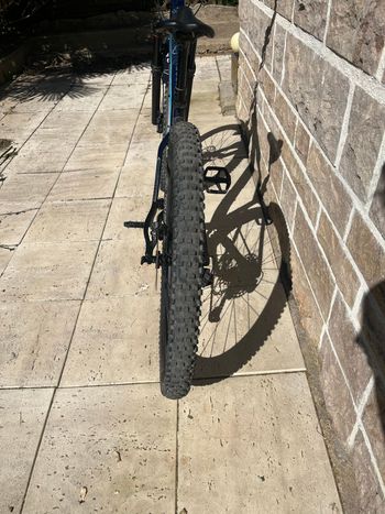 Used Trek Roscoe 8 2023 2023 Mountainbike, Blue, 27.5, 29 — image 20 of 22