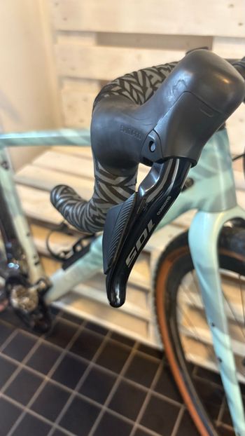 Gebrauchtes Specialized Diverge Shimano 105 Di2 2020 Road & Gravel, Grün — Bild 5 von 11