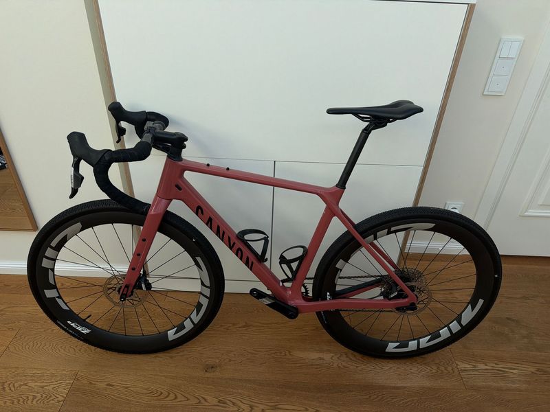 Tweedehands Canyon Grizl CF SL 6 AXS 2024 2024 Road & Gravel