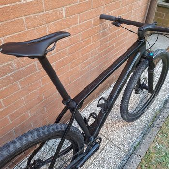 Trek Procaliber 9.8 2023 2023 Mountainbike de segunda mano, Negro — imagen 9 de 12