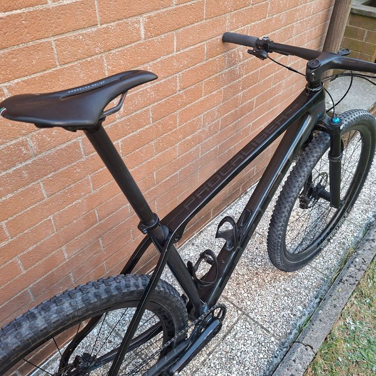 Trek Procaliber 9.8 2023 2023 Mountainbike de segunda mano, Negro — imagen 9 de 12
