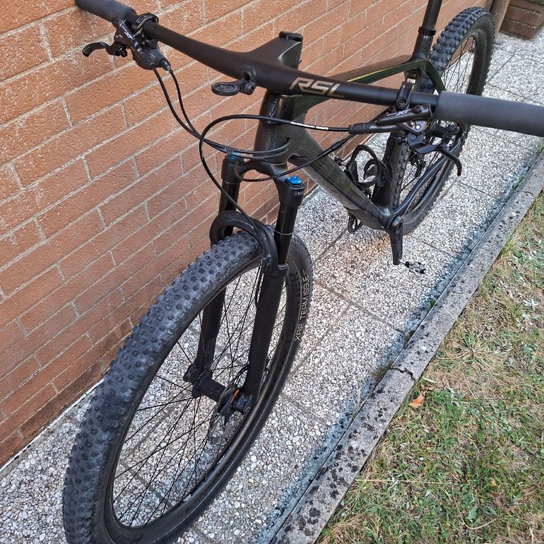 Trek Procaliber 9.8 2023 2023 Mountainbike de segunda mano, Negro — imagen 3 de 12