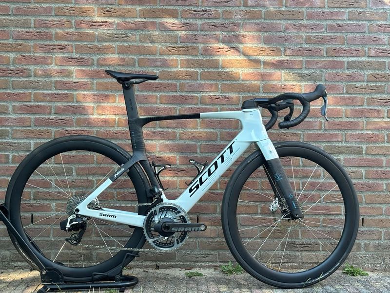 Scott Foil RC Ultimate 2025 2025 Road & Gravel d'occasion
