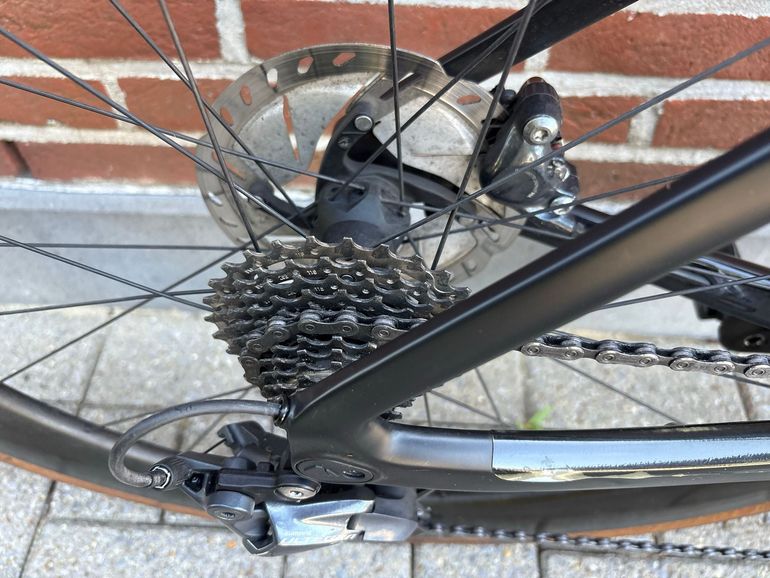Used Canyon Aeroad Shimano Ultegra 2021 Road & Gravel, Black — image 9 of 11