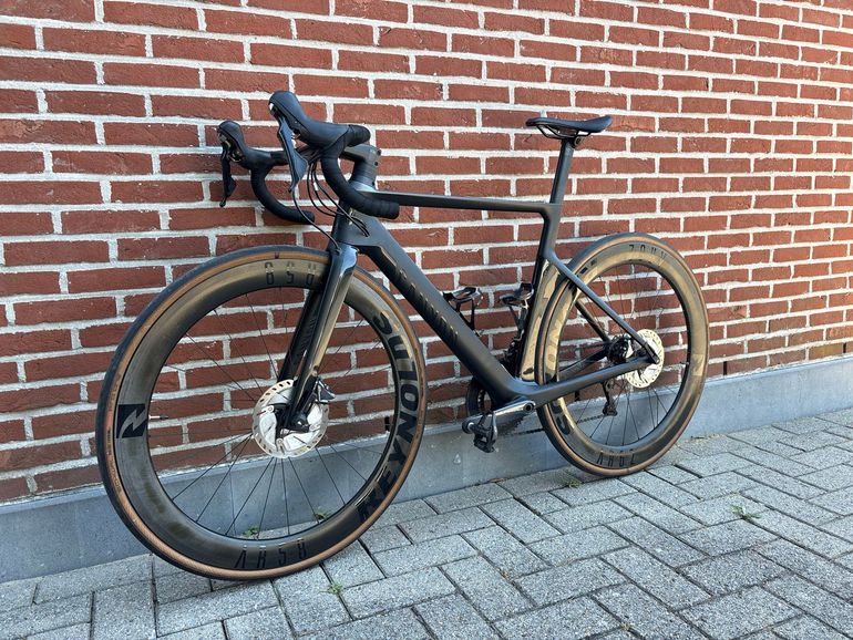 Used Canyon Aeroad Shimano Ultegra 2021 Road & Gravel, Black — image 4 of 11