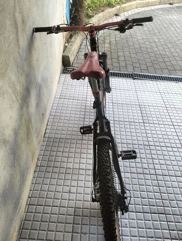 Used Specialized Enduro SL Comp 2009 2009 Mountainbike, Black — image 5 of 7