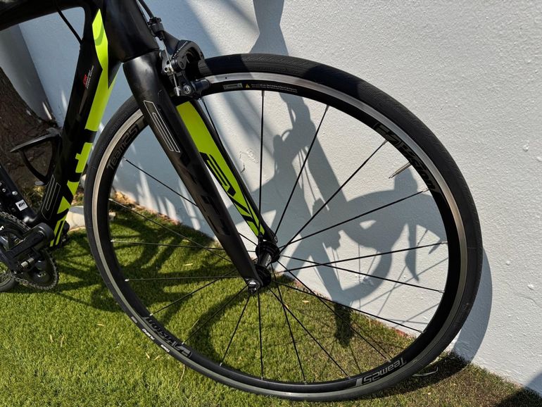 Używany BH Evo Carbon 2018 carretera. Talla MD Shimano Ultegra 2018 Road & Gravel — zdjęcie 8 z 16