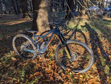 Orbea RISE M10 2022 2022 Mountainbike usato, Verde — immagine 2 di 5