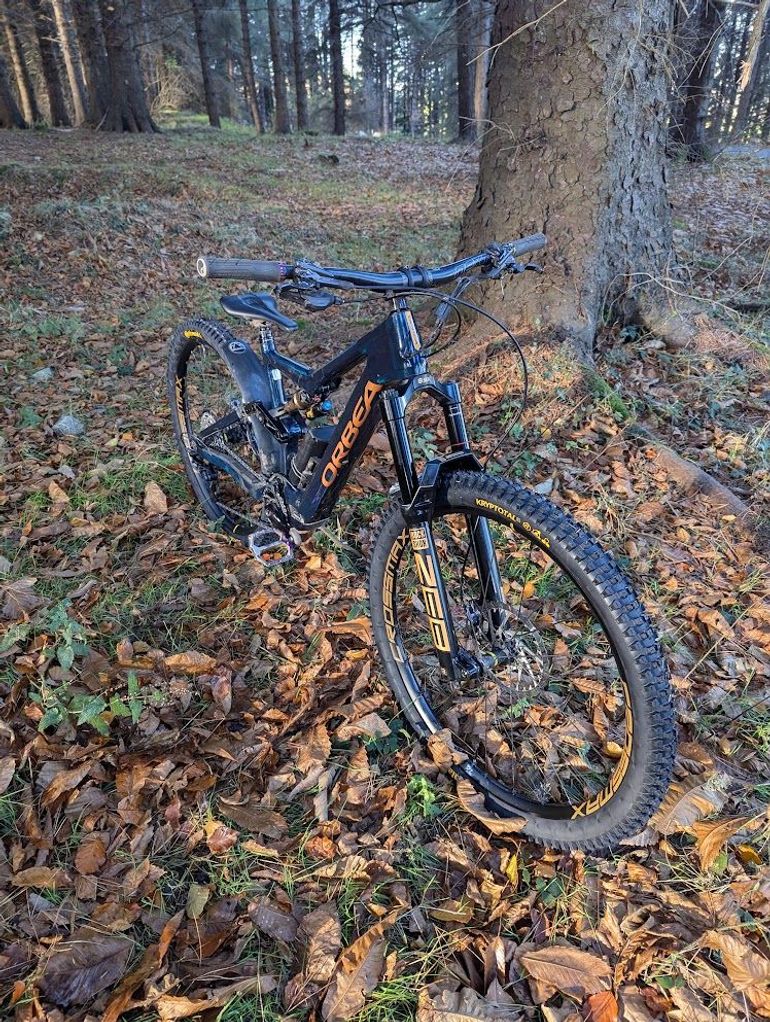 Brugt Orbea RISE M10 2022 2022 Mountainbike — billede 3 af 5