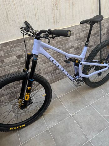 Brugt Commencal T.E.M.P.O. T-TYPE UNIQUE 2024 2024 Mountainbike — billede 2 af 6