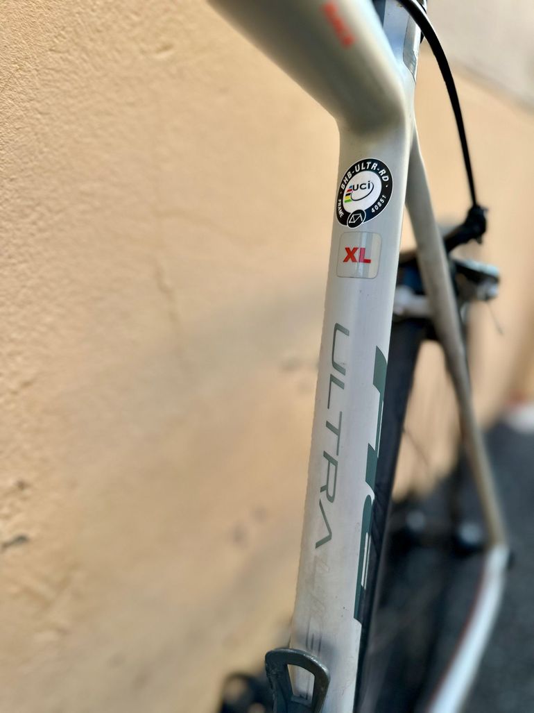 Used BH Ultralight 8.0 tout carbone Shimano Ultegra 2020 Road & Gravel, Light Gray — image 3 of 7