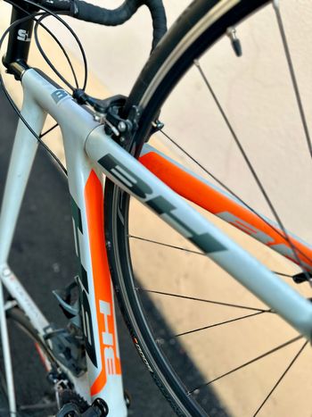 Used BH Ultralight 8.0 tout carbone Shimano Ultegra 2020 Road & Gravel, Light Gray — image 5 of 7