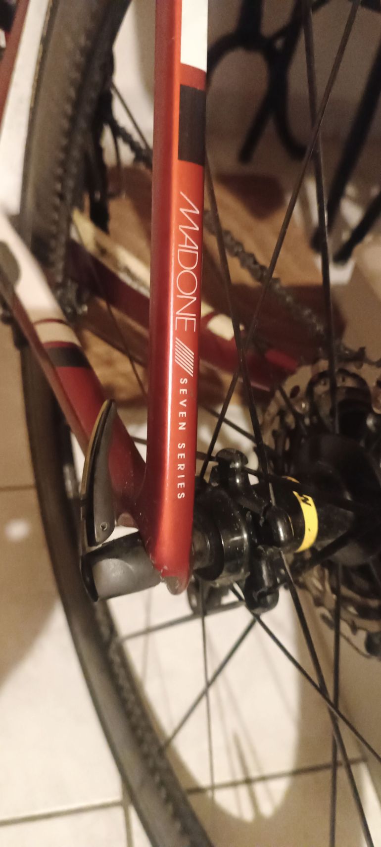Gebrauchtes Trek Madone 7.7 H2 Compact 2014 2014 Road & Gravel, Rot — Bild 5 von 7