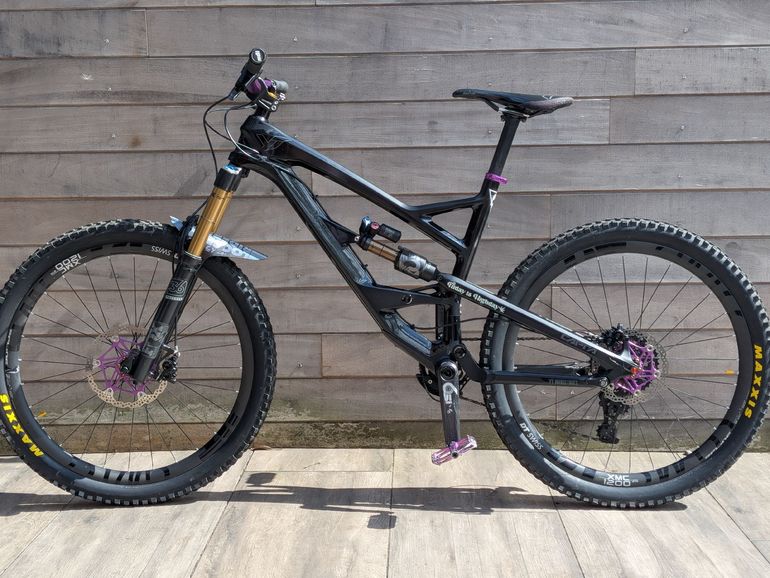 Used YT Capra CF pro race 2016 Mountainbike, Black — image 2 of 8
