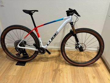 Gebrauchtes CUBE PHENIX C:68X, SLT 2025 2025 Mountainbike, Weiß, 29 — Bild 9 von 16