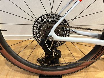 Gebrauchtes CUBE PHENIX C:68X, SLT 2025 2025 Mountainbike, Weiß, 29 — Bild 10 von 16