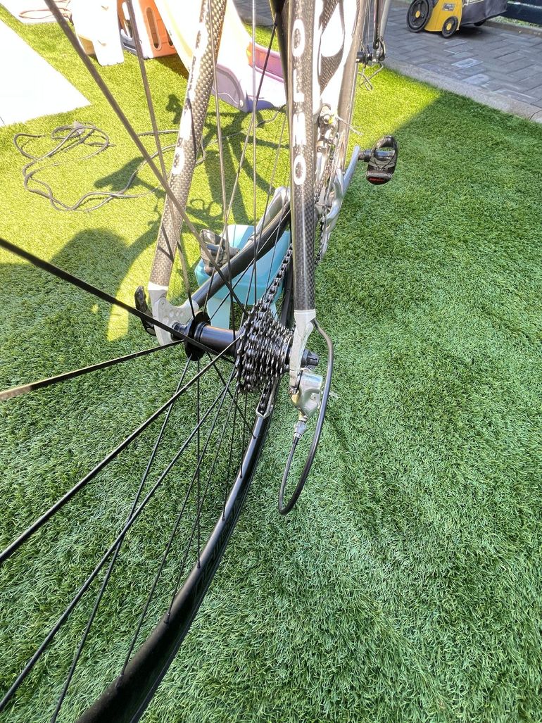 Used Olmo Custom Shimano Ultegra 2007 Road & Gravel, White — image 4 of 13