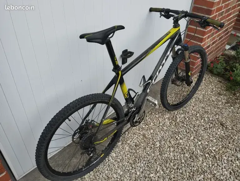 Gebrauchtes Scott 30 2014 Mountainbike, Schwarz — Bild 3 von 8