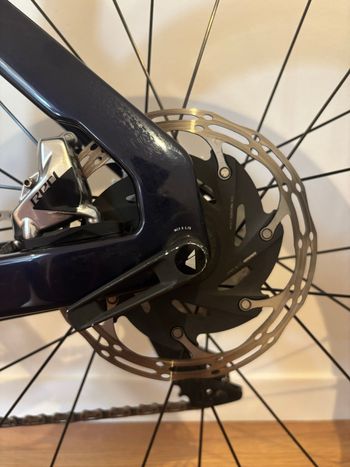 Canyon Aeroad SRAM Red 2021 Road & Gravel usato, Blu — immagine 7 di 7