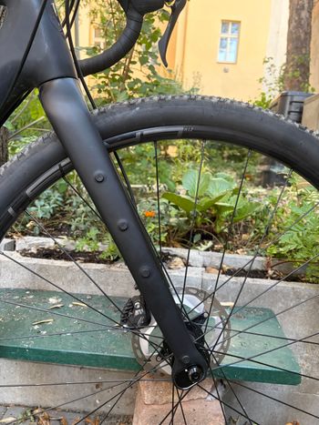 GT Grade Carbon Pro 2021 2021 Road & Gravel usato, Nero — immagine 5 di 10