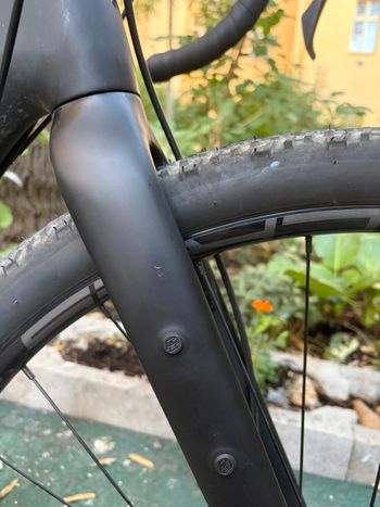 GT Grade Carbon Pro 2021 2021 Road & Gravel usato, Nero — immagine 4 di 10