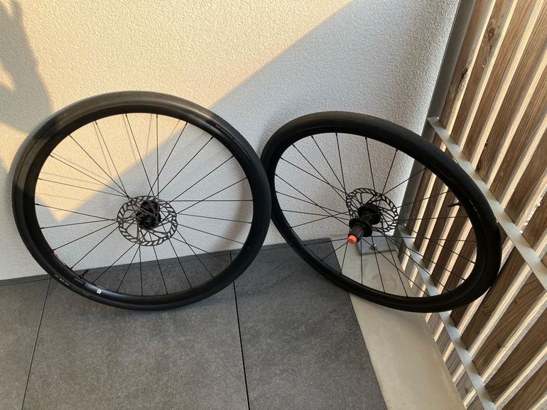 Gebrauchtes Giant Defy Advanced 3 2024 2024 Road & Gravel, Grün — Bild 7 von 7