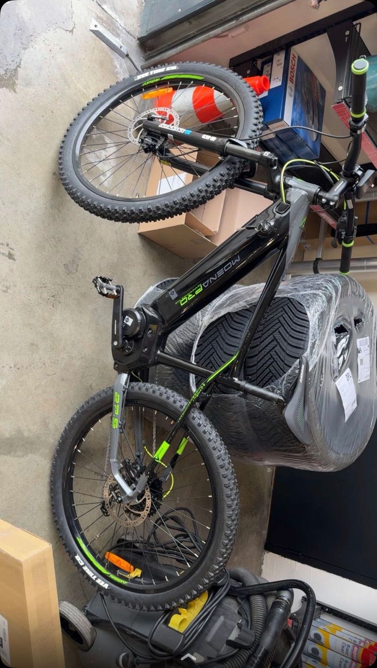 Used Armony Custom Shimano Deore LX 2023 Mountainbike, Black — image 3 of 3
