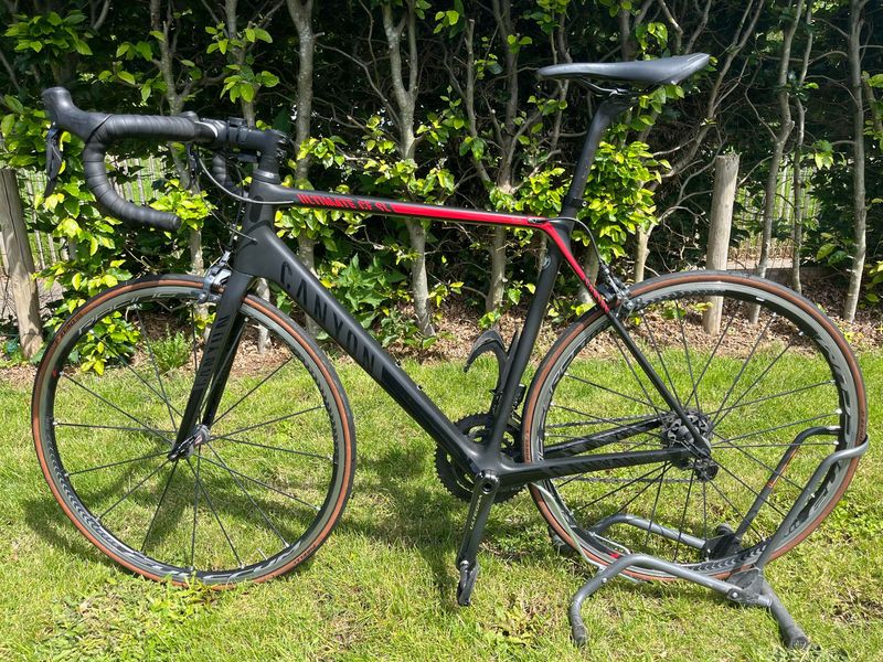 Used Canyon Ultimate CF SLX 8.0 2018 2018 Road & Gravel