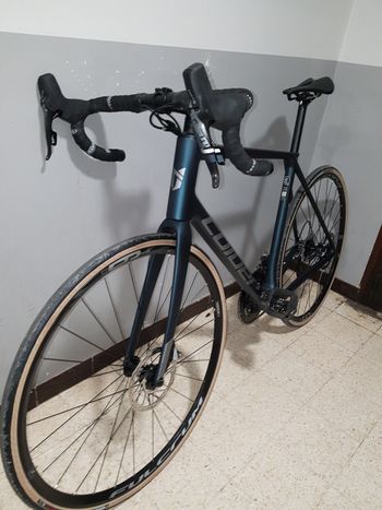 Coluer Invicta SRAM Force 2023 Road & Gravel d'occasion — image 2 sur 3