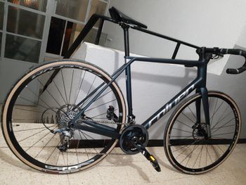 Coluer Invicta SRAM Force 2023 Road & Gravel d'occasion — image 1 sur 3