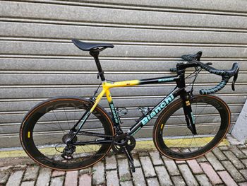 Używany Bianchi Specialissima Super Record 2018 2018 Road & Gravel — zdjęcie 11 z 34