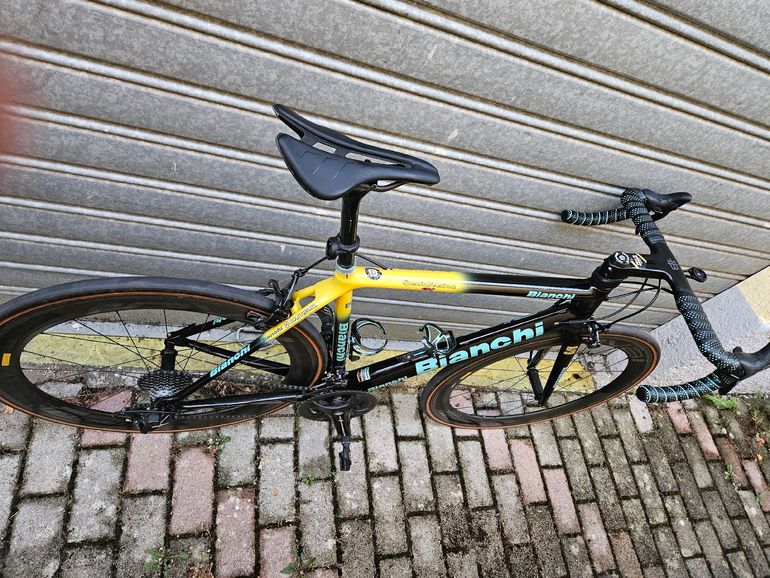 Używany Bianchi Specialissima Super Record 2018 2018 Road & Gravel — zdjęcie 12 z 34
