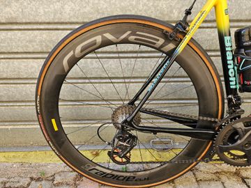 Used Bianchi Specialissima Super Record 2018 2018 Road & Gravel, Black — image 45 of 53