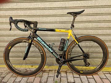 Used Bianchi Specialissima Super Record 2018 2018 Road & Gravel, Black — image 35 of 53