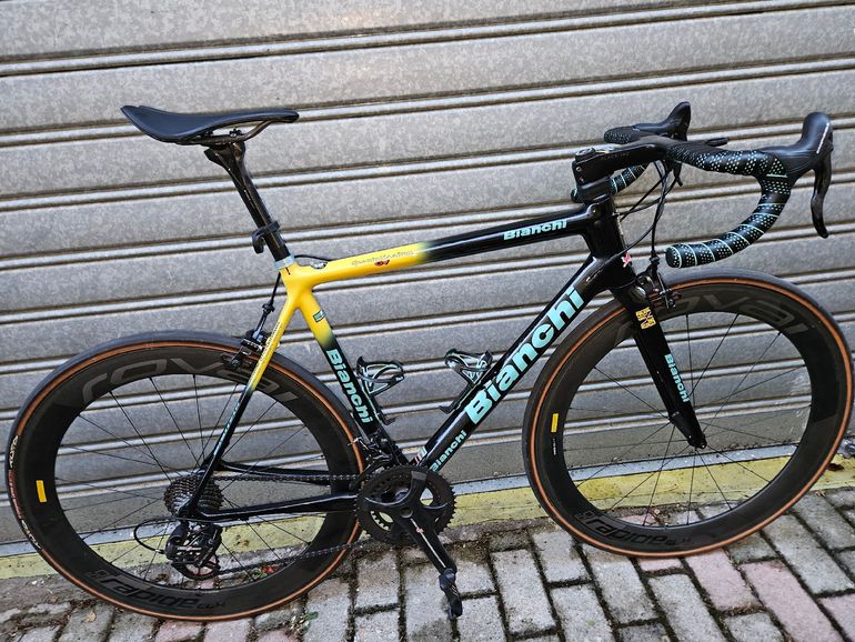 Używany Bianchi Specialissima Super Record 2018 2018 Road & Gravel — zdjęcie 30 z 34