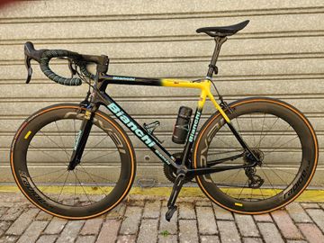 Used Bianchi Specialissima Super Record 2018 2018 Road & Gravel, Black — image 36 of 53