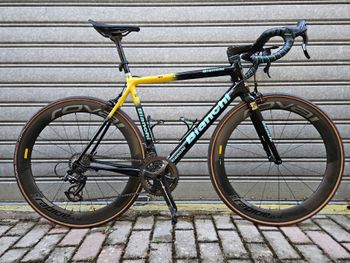 Używany Bianchi Specialissima Super Record 2018 2018 Road & Gravel — zdjęcie 23 z 34