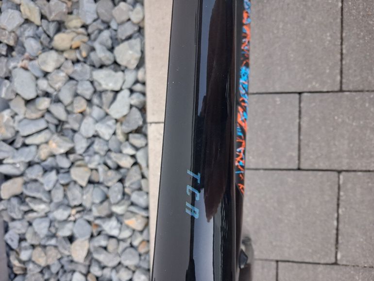Giant TCR Advanced Pro Disc 2 2022 Frameset 2022 Road & Gravel usato, Nero — immagine 3 di 5