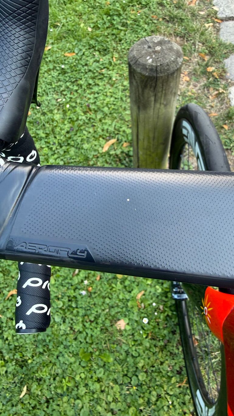 Used Kuota Kougar Shimano Ultegra Di2 2022 Road & Gravel, Black — image 7 of 20