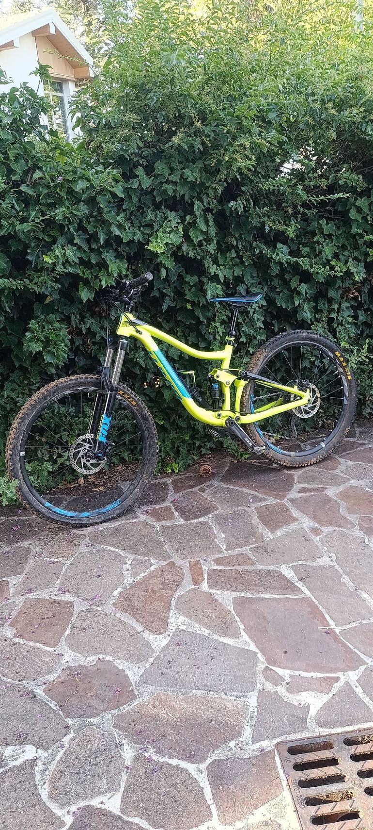 Gebrauchtes Giant Trance 2 2017 2017 Mountainbike, Blau, 27.5 — Bild 2 von 11
